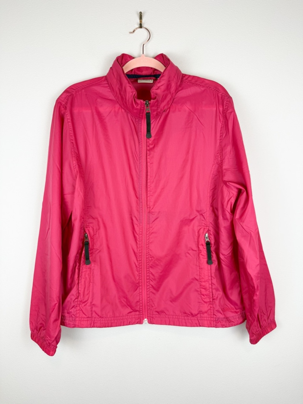 LL Bean Women’s Pink Lightweight Stowaway Hidden Hood Windbreaker Jacket L/XL